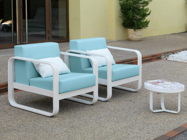outdoor armchair